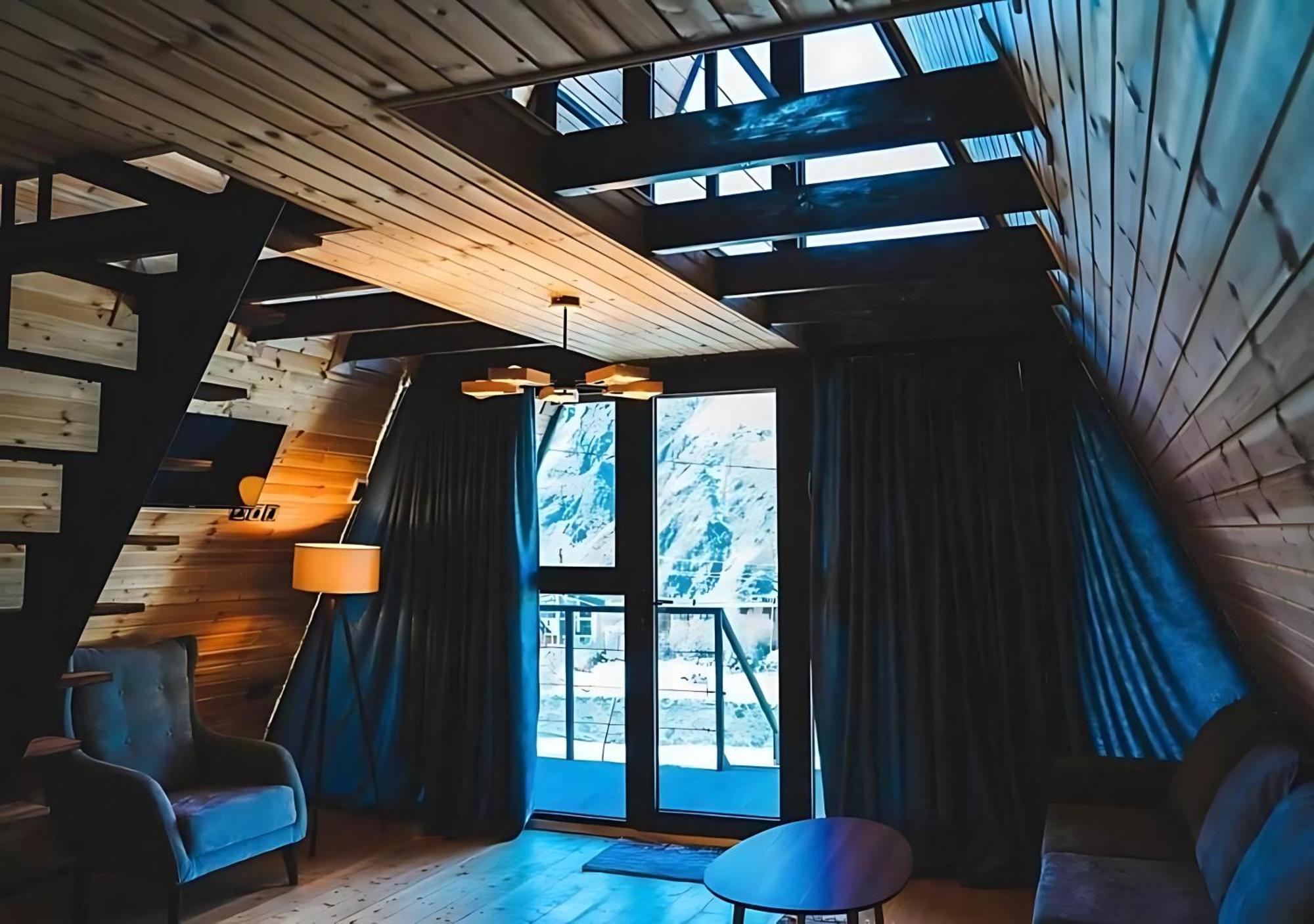 Sanseco Cottage カズベギ エクステリア 写真