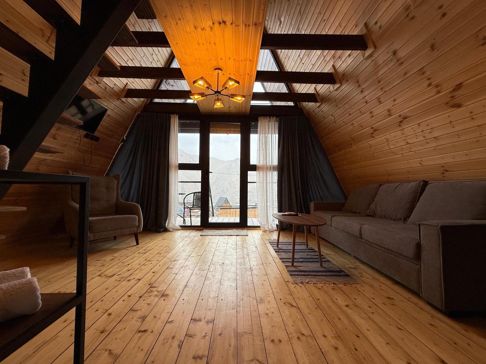 Sanseco Cottage カズベギ エクステリア 写真